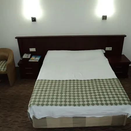 Otel Izethan